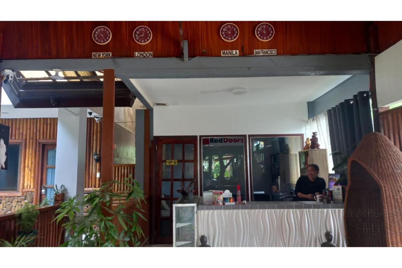 Oyo 934 Bea'S Garden Inn Tiniguiban Exterior photo