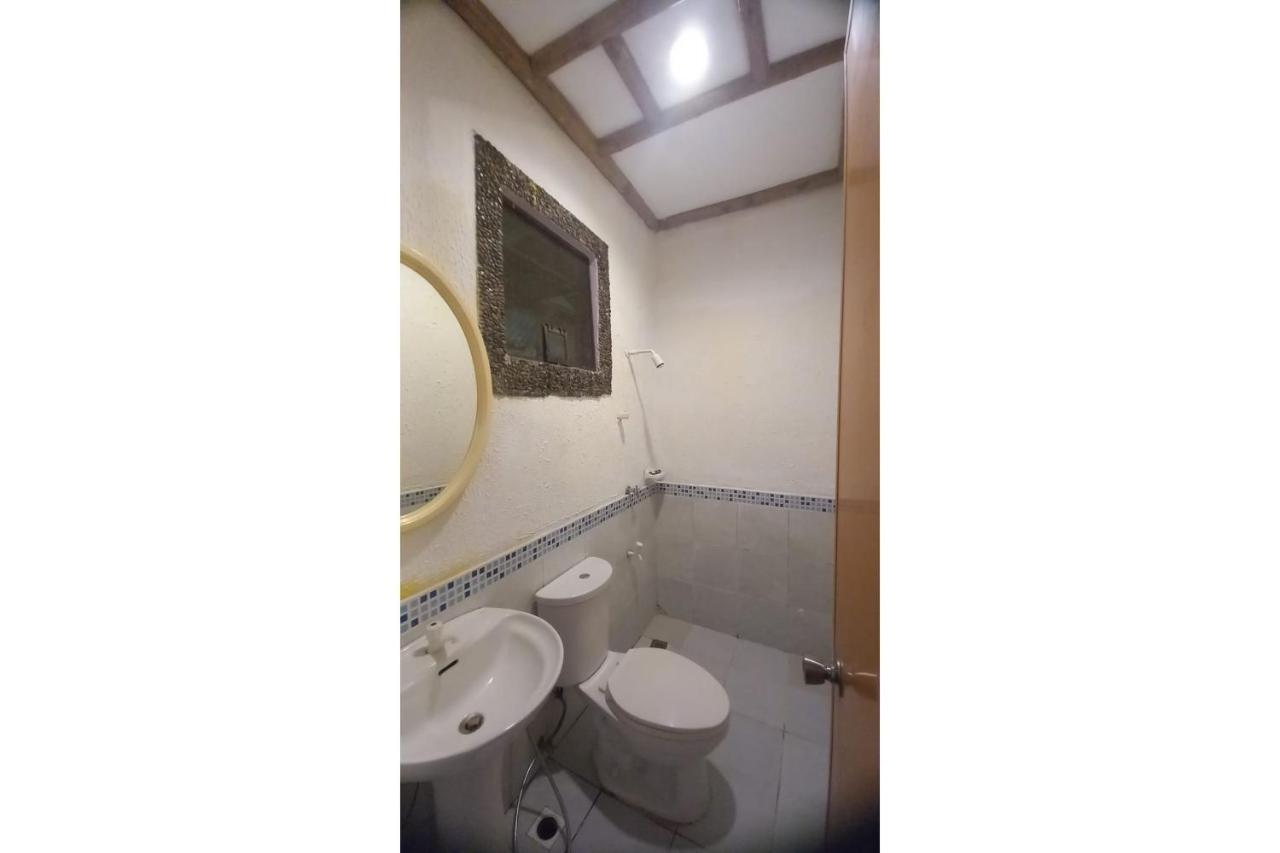 Oyo 934 Bea'S Garden Inn Tiniguiban Exterior photo